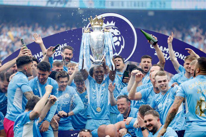 ES时的博 ES时的博