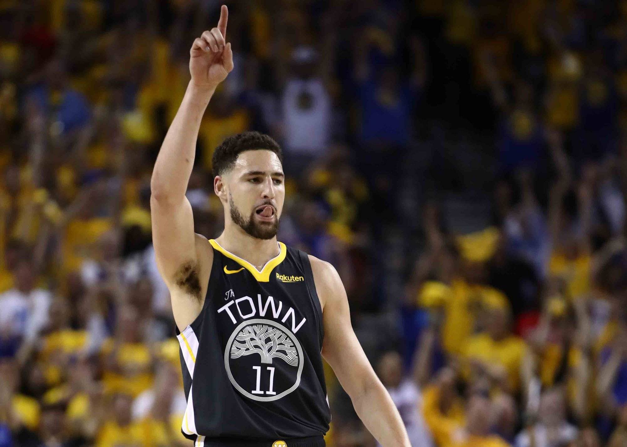 乐娜通过发 乐娜通过发